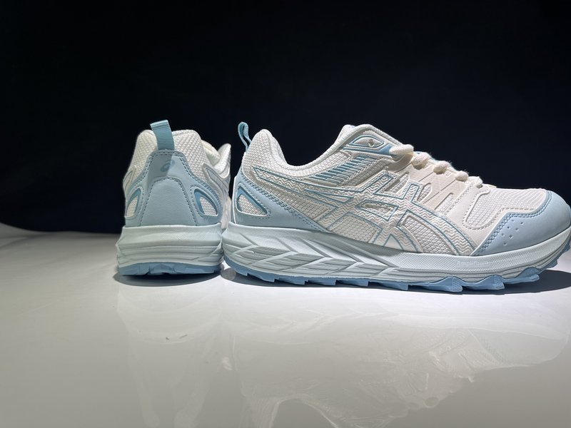 아식스 GEL-SONOMA CN 레트로 쿠션 오프로드 001-259871
