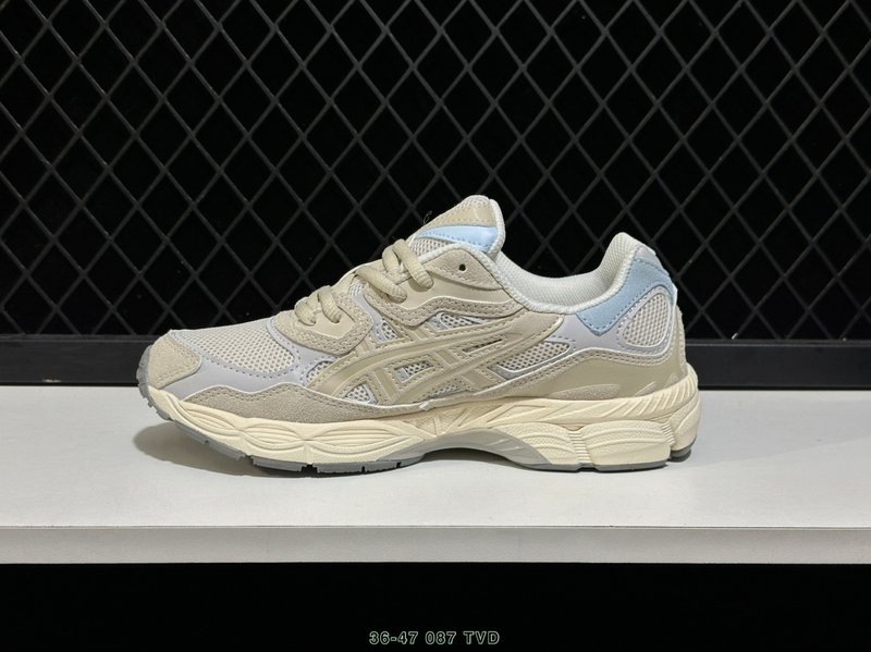 아식스 GEL-NYC 빈티지 스파이싱 로우탑 스니커즈 001-259890