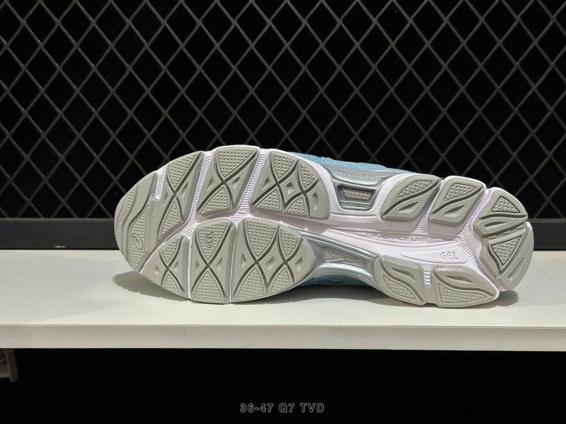 아식스 GEL-NYC 레트로 쿠션 통기성 운동화 001-259918