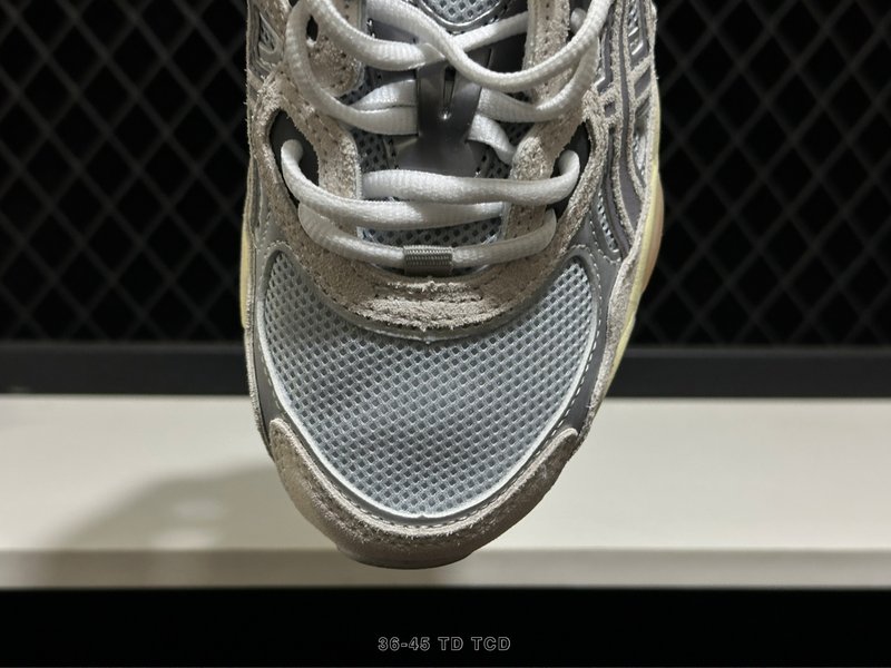 아식스 GEL-NYC 빈티지 스츠 캐주얼 슈즈 001-259989