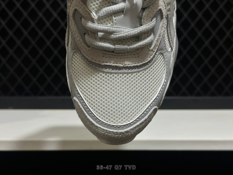 아식스 GEL-NYC 레트로 두꺼운 밑창 운동화 001-260042
