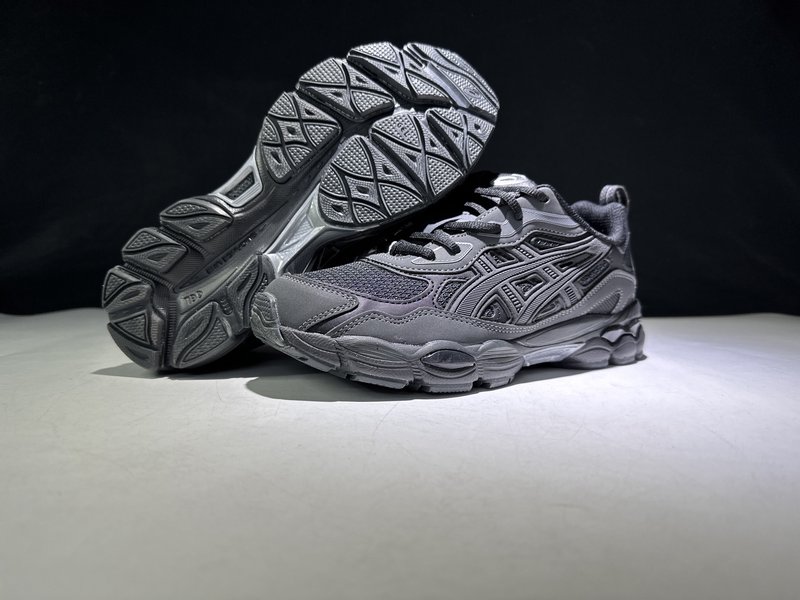 아식스 GEL-NYC 레트로 쿠션 러닝화 001-260166