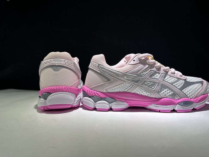 아식스 GEL-CUMULUS 16 핑크 러닝화 001-260213