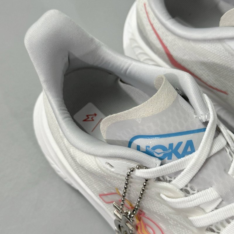 HOKA 마흐 6 대 내마모성 통기성 캐주얼 러닝화 001-260229