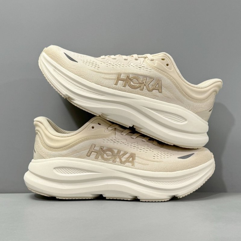 HOKA 본디 9 시리즈 여성용 로우톱 러닝화 001-260239