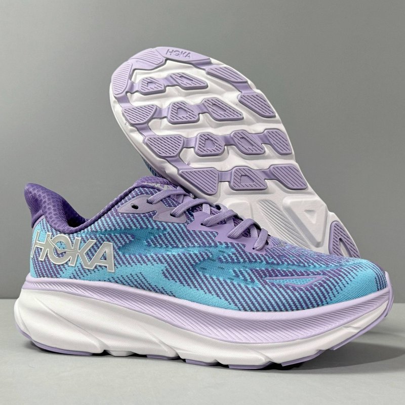 HOKA 클리프톤 9 로우탑 캐주얼 러닝화 001-260250