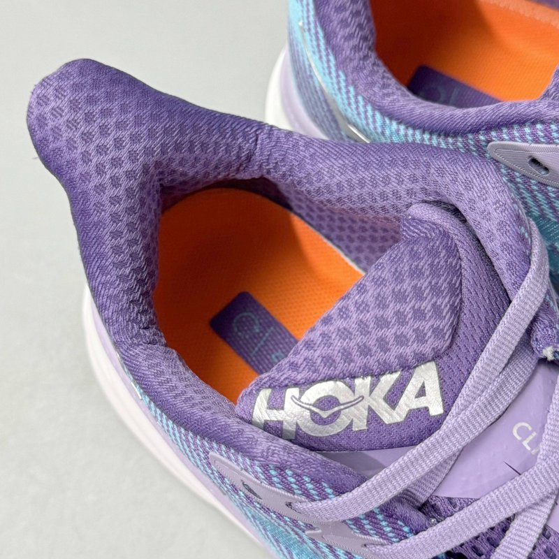 HOKA 클리프톤 9 로우탑 캐주얼 러닝화 001-260250