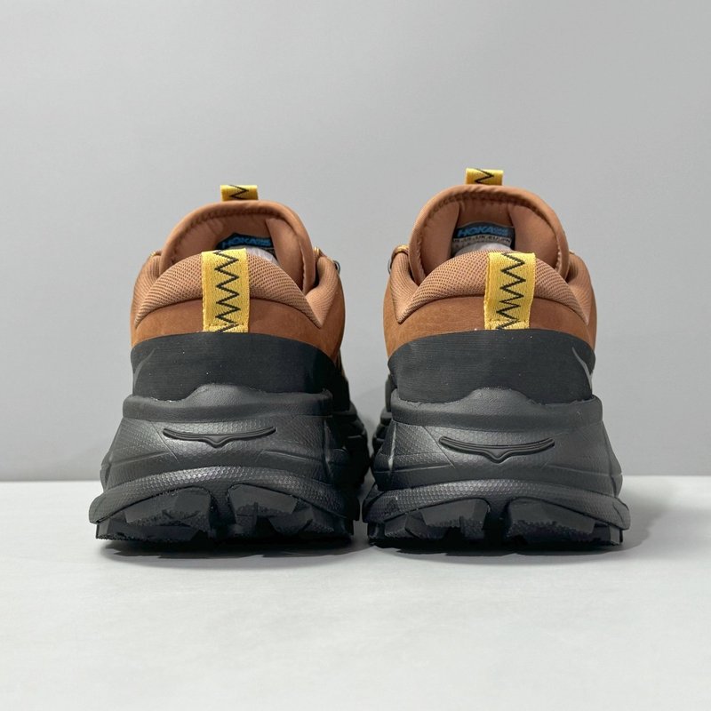 HOKA 아웃도어 방수 스포츠 캐주얼화 001-260303