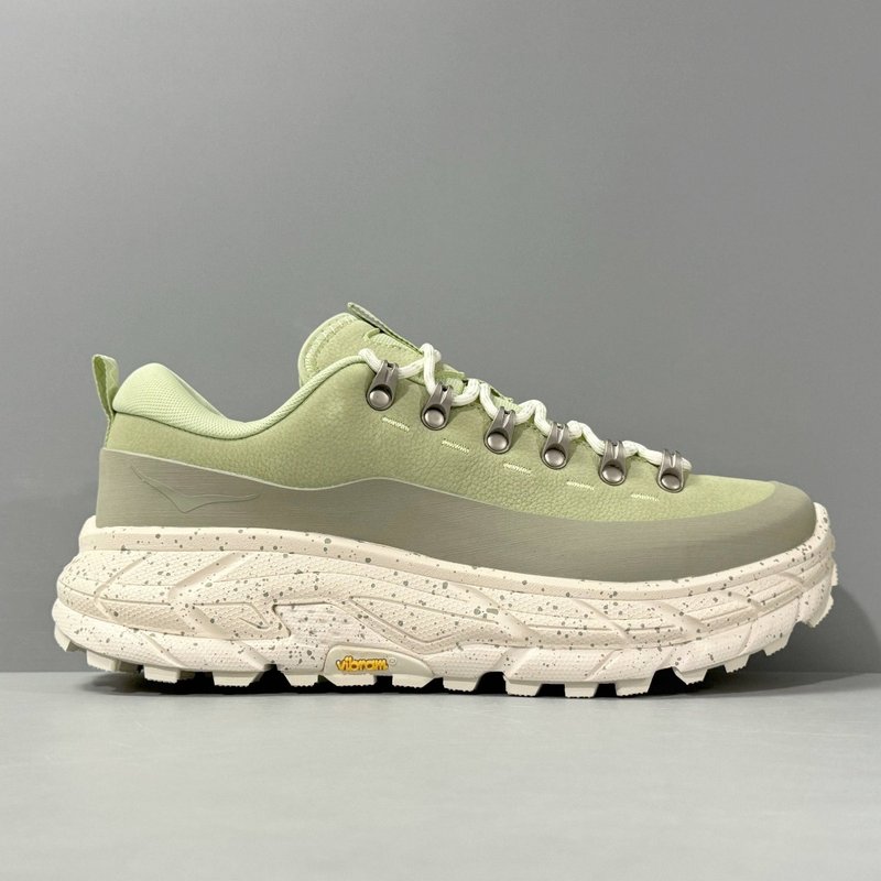 HOKA 아웃도어 방수 스포츠 캐주얼화 001-260304