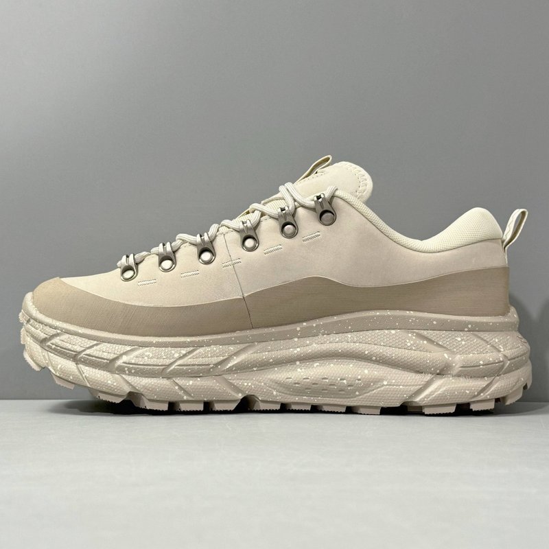 HOKA 아웃도어 방수 스포츠 캐주얼 신발 001-260309