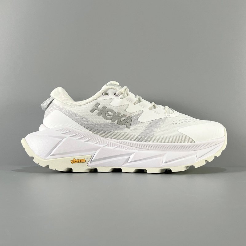 HOKA 스카이라인 화이트 로우컷 아웃도어슈즈 남녀공용 001-260320