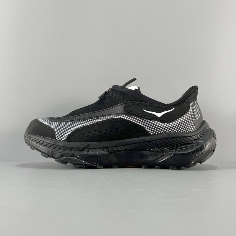 HOKA 로우탑 지퍼 캐주얼 슈즈 001-260322