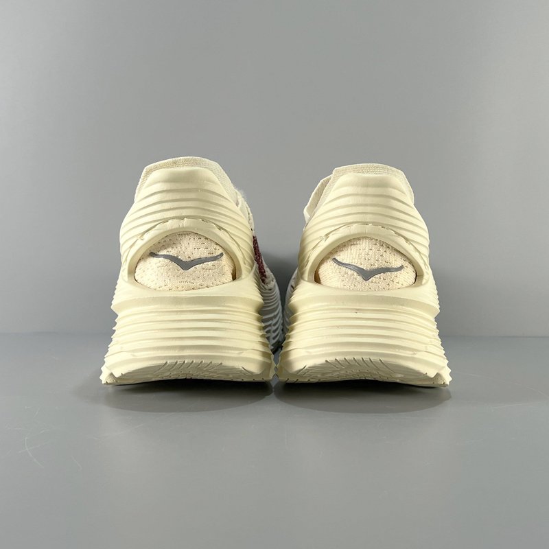 HOKA 원풋 미들탑 캐주얼 슈즈 001-260324
