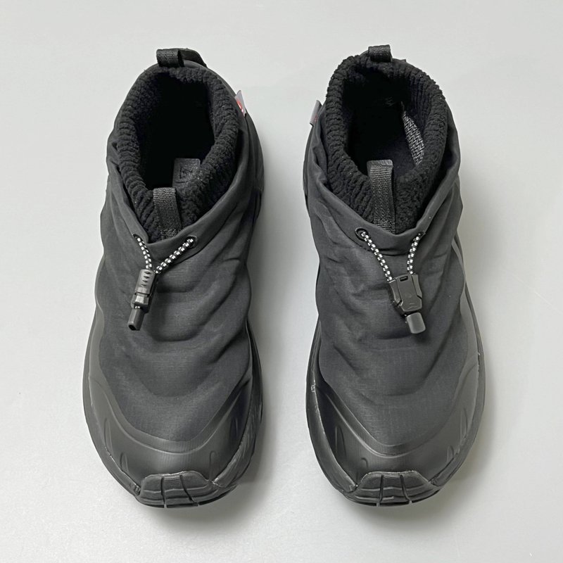 HOKA 카하 미드컷 방수 보온 하이킹 슈즈 001-260345