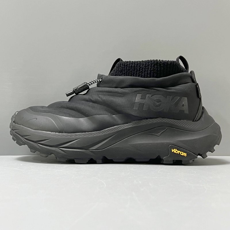 HOKA 카하 미드컷 방수 보온 하이킹 슈즈 001-260345