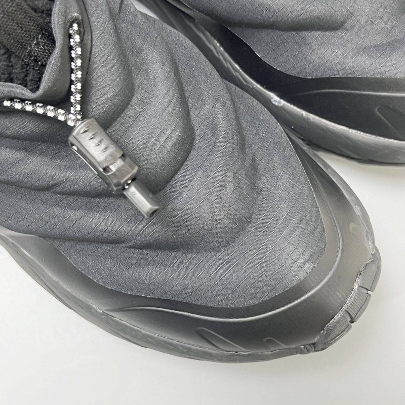 HOKA 카하 미드컷 방수 보온 하이킹 슈즈 001-260345