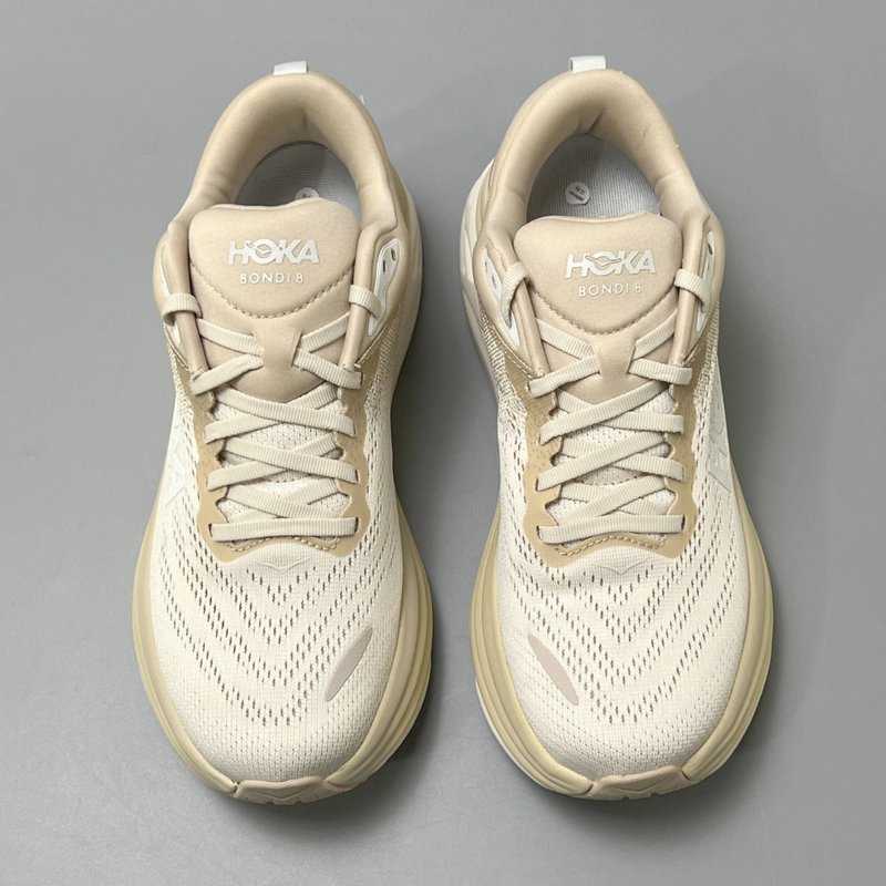 HOKA 본디 8 와이드 쿠션 런닝화 001-260417