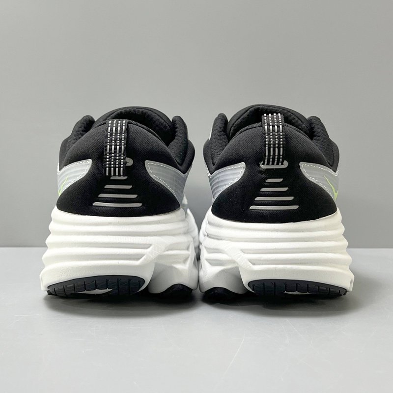 HOKA 본디 8 콜라보 로우탑 러닝화 001-260419