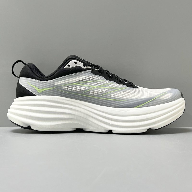 HOKA 본디 8 콜라보 로우탑 러닝화 001-260419
