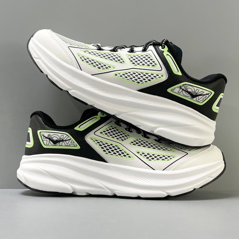 HOKA 클리프톤 9 세대 남녀 공용 러닝화 001-260425