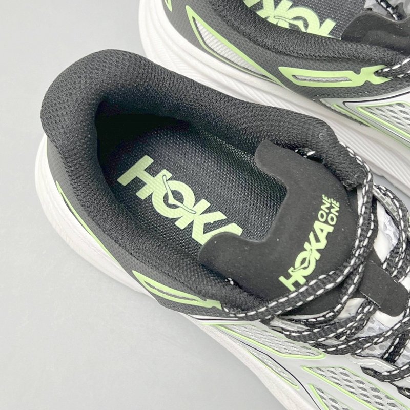 HOKA 콜라보 클리프턴 9 시리즈 러닝화 001-260441