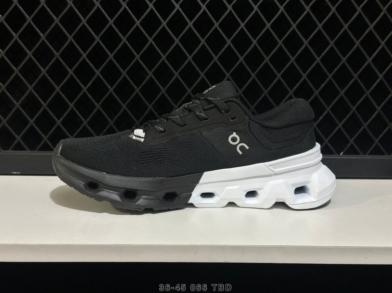 온 클라우드노바 쿠션 러닝화 001-260554