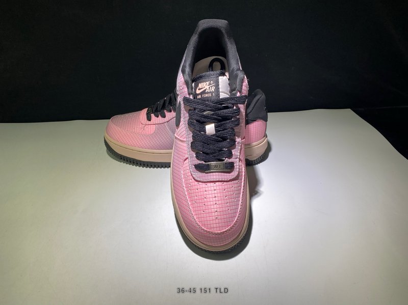 나이키 SB 덩크 로우 레트로 스니커즈 001-260583
