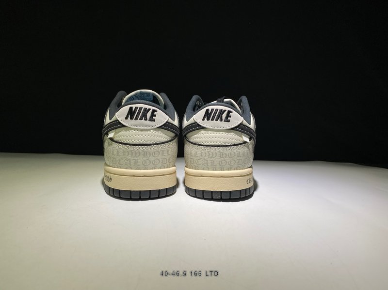 나이키 덩크 SB 로우 스케이트보드화 001-260584