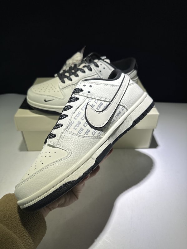 Supreme 콜라보 로우탑 캐주얼 스니커즈 001-260652