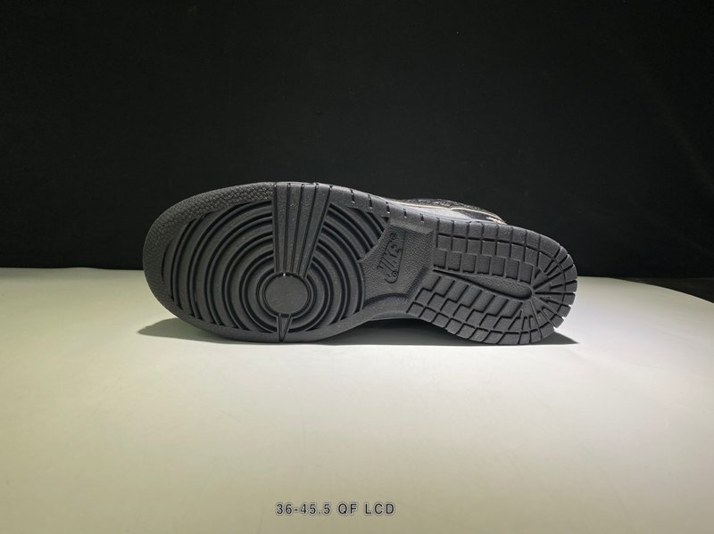 나이키 SB 덩크 로우 프로 레트로 스니커즈 001-260908