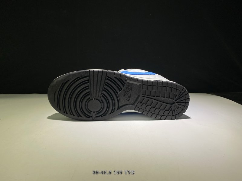 나이키 SB 덩크 로우 프로 레트로 스니커즈 001-260930