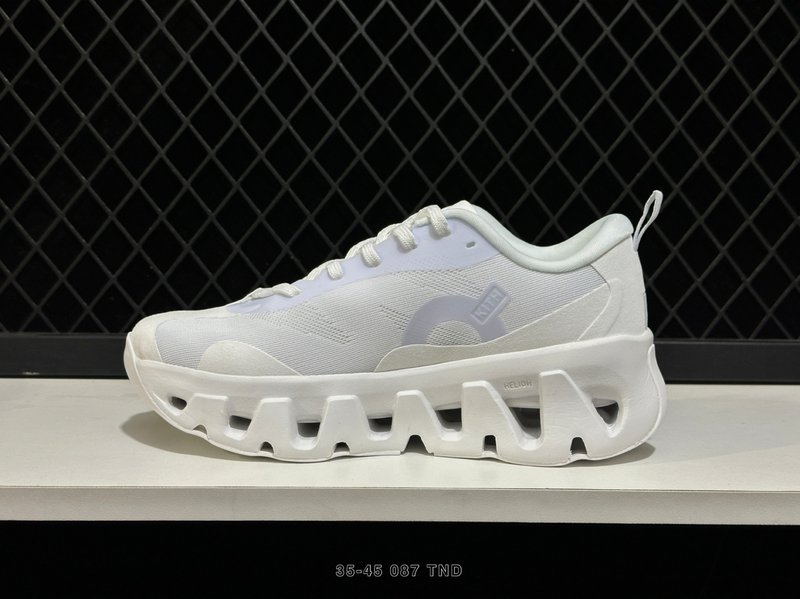 온 클라우드스위프트 K-Tech 1 아웃도어 러닝화 001-260968