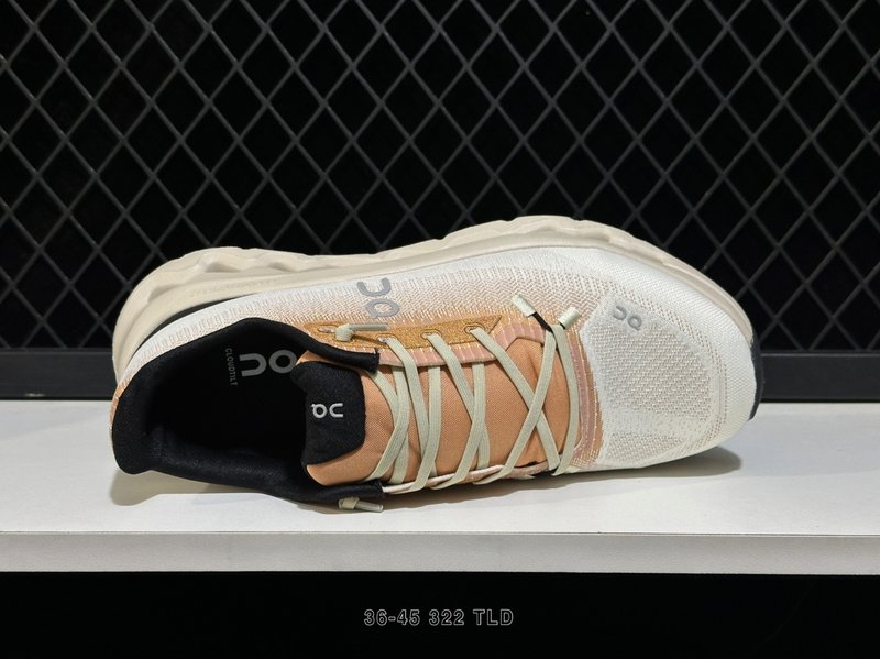 온 클라우드틸트 운동화 001-260986