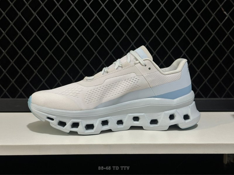 온클라우드 클라우드몬스터 쿠션 러닝화 001-261016
