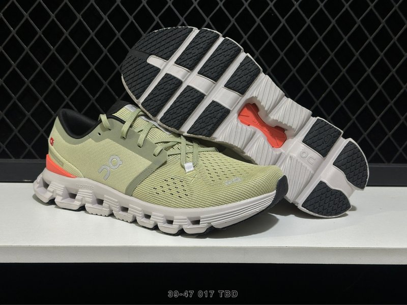 온 클라우드 한정판 운동 러닝화 001-261034