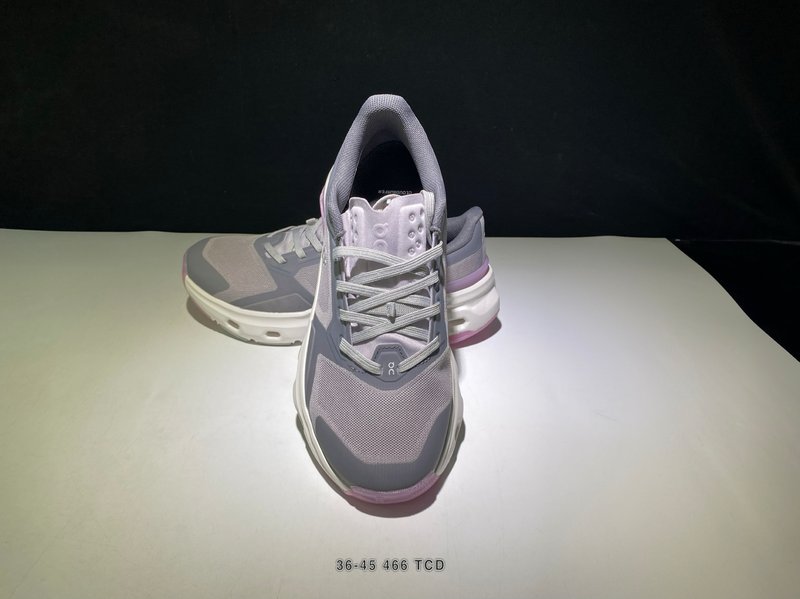 온 클라우드스 2 저帮 트레이닝 러닝화 001-261152