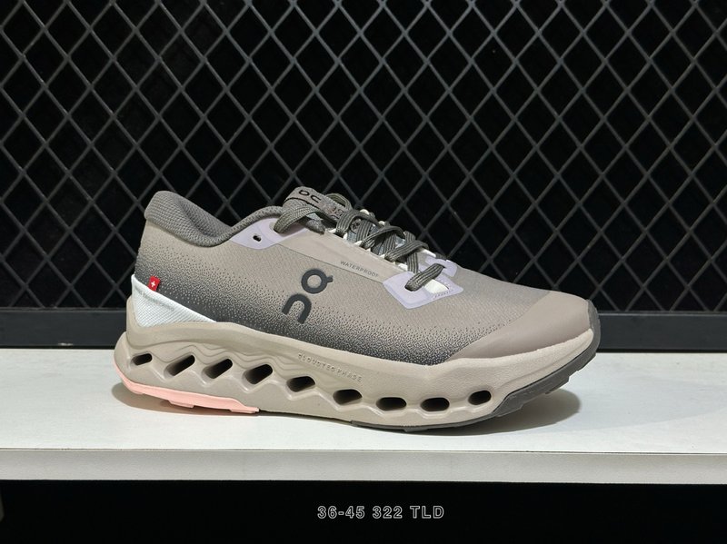 온 클라우드 몬스터 3 레트로 러닝화 001-261177