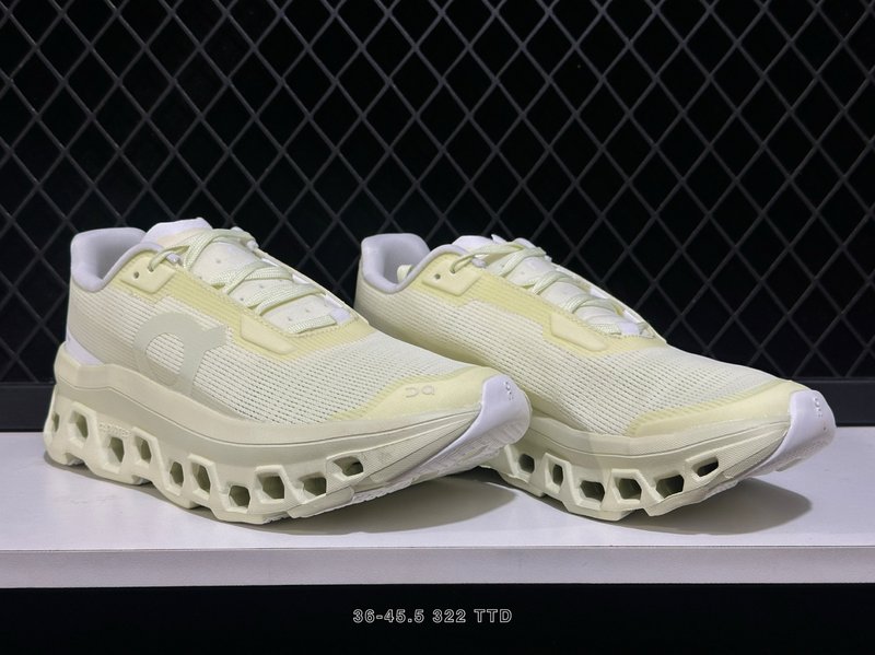 온 클라우드몬스터 빈티지 테크닉 로우탑 러닝화 001-261197