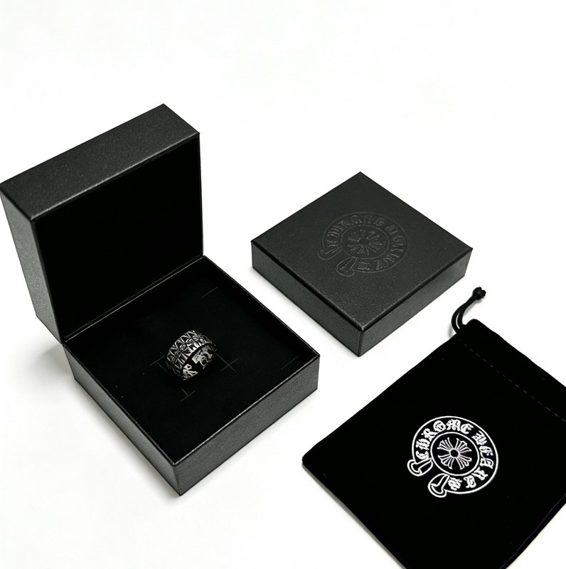 Chrome Hearts 클래식 입체 멀티 크로스 링 001-262243