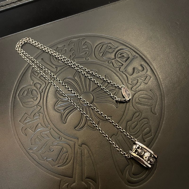Chrome Hearts 클래식 빈티지 십자가 펜던트 001-262316