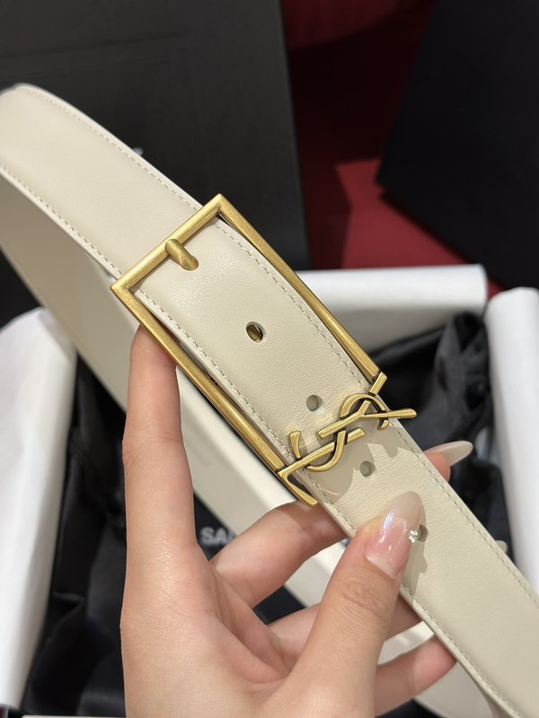 생로랑 YSL 빈티지 금속 버클 가죽 벨트 001-262367