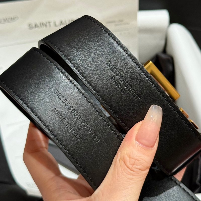 YSL 생로랑 여성용 빈티지 금속 버클 벨트 001-262373