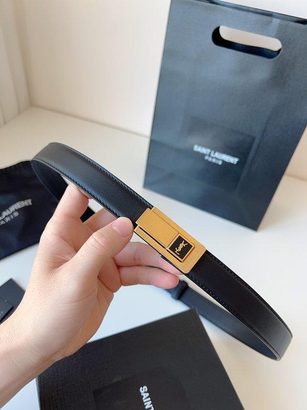 생로랑 YSL 블랙 가죽 골드 버클 벨트 001-262378