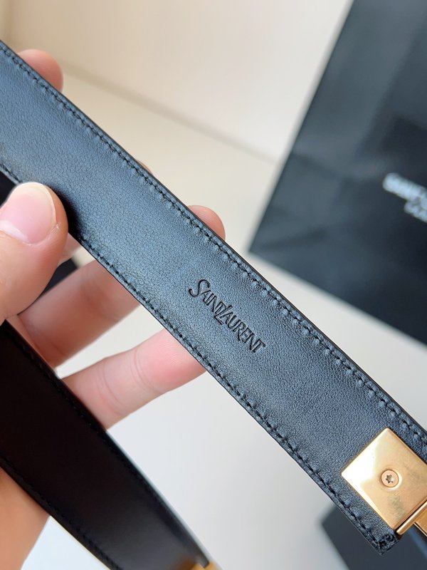 생로랑 YSL 블랙 가죽 골드 버클 벨트 001-262378