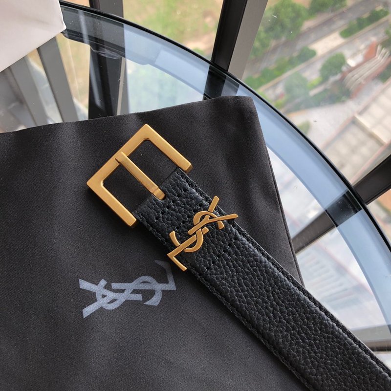 YSL 생로랑 3.0cm 레트로 금속 버클 여성 벨트 001-262381