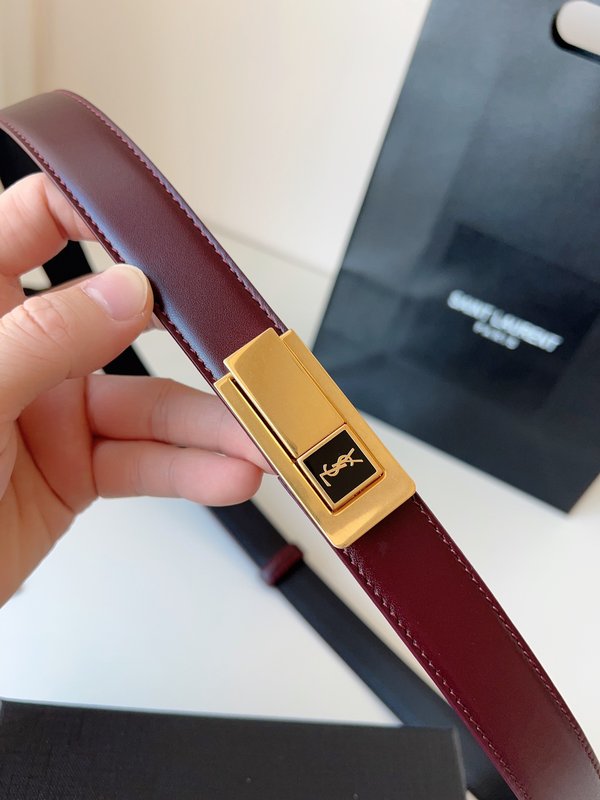YSL 생로랑 샤르니에르 가죽 벨트 001-262389
