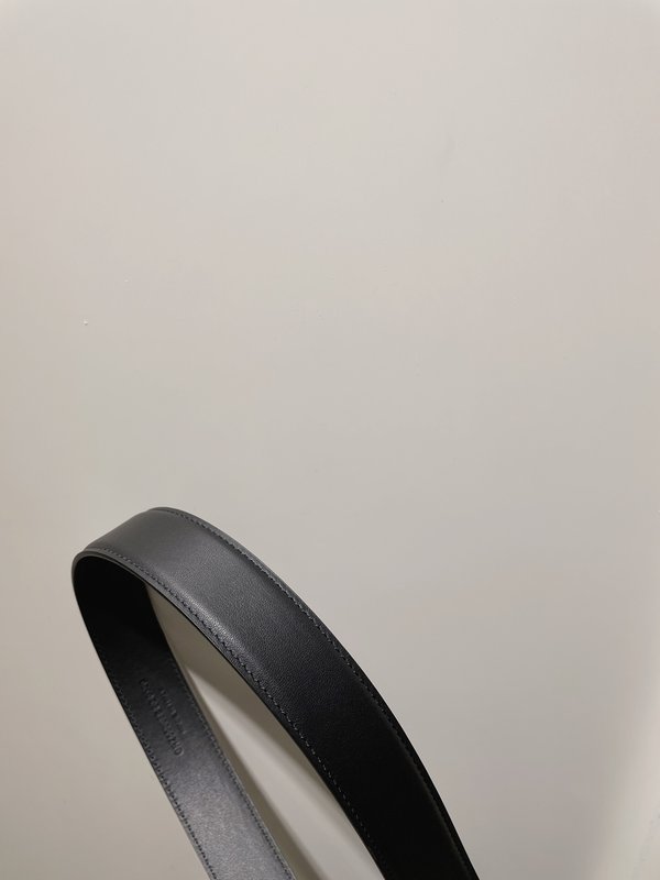 YSL 스무스 가죽 프레임 버클 벨트 001-262392
