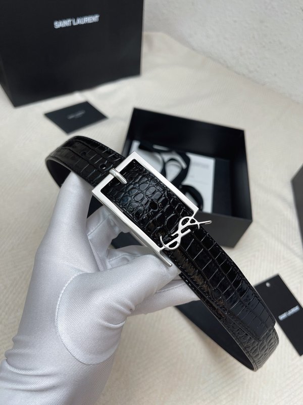 생로랑 YSL 클래식 여성 가죽 벨트 001-262396