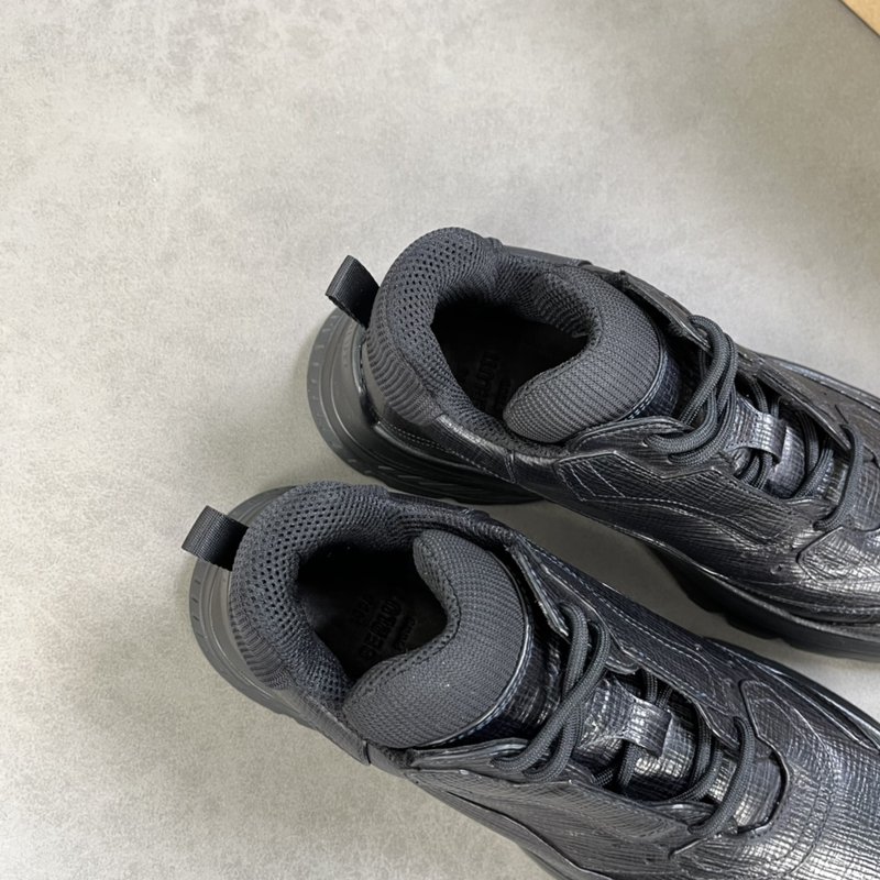 Berluti 벨루티 남성 수제 가죽 스니커즈 001-262458