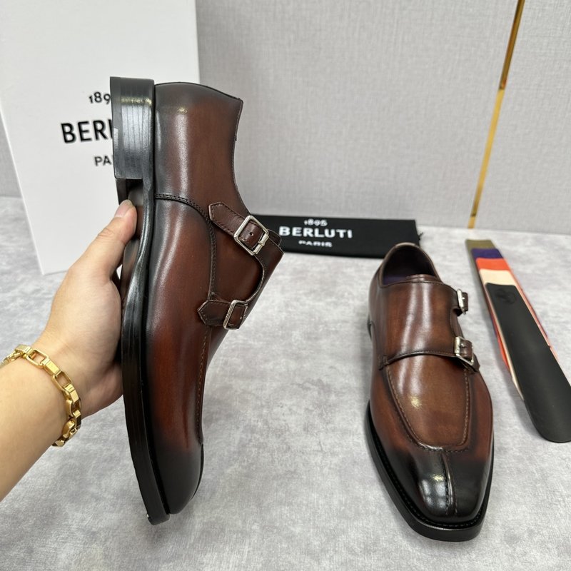 Berluti 벨루티 남성 수제 염색 정장 구두 001-262481